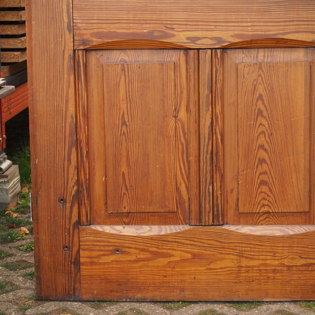 Varnished door in solid pine (H. 231 x W. 90/91 cm) - Left