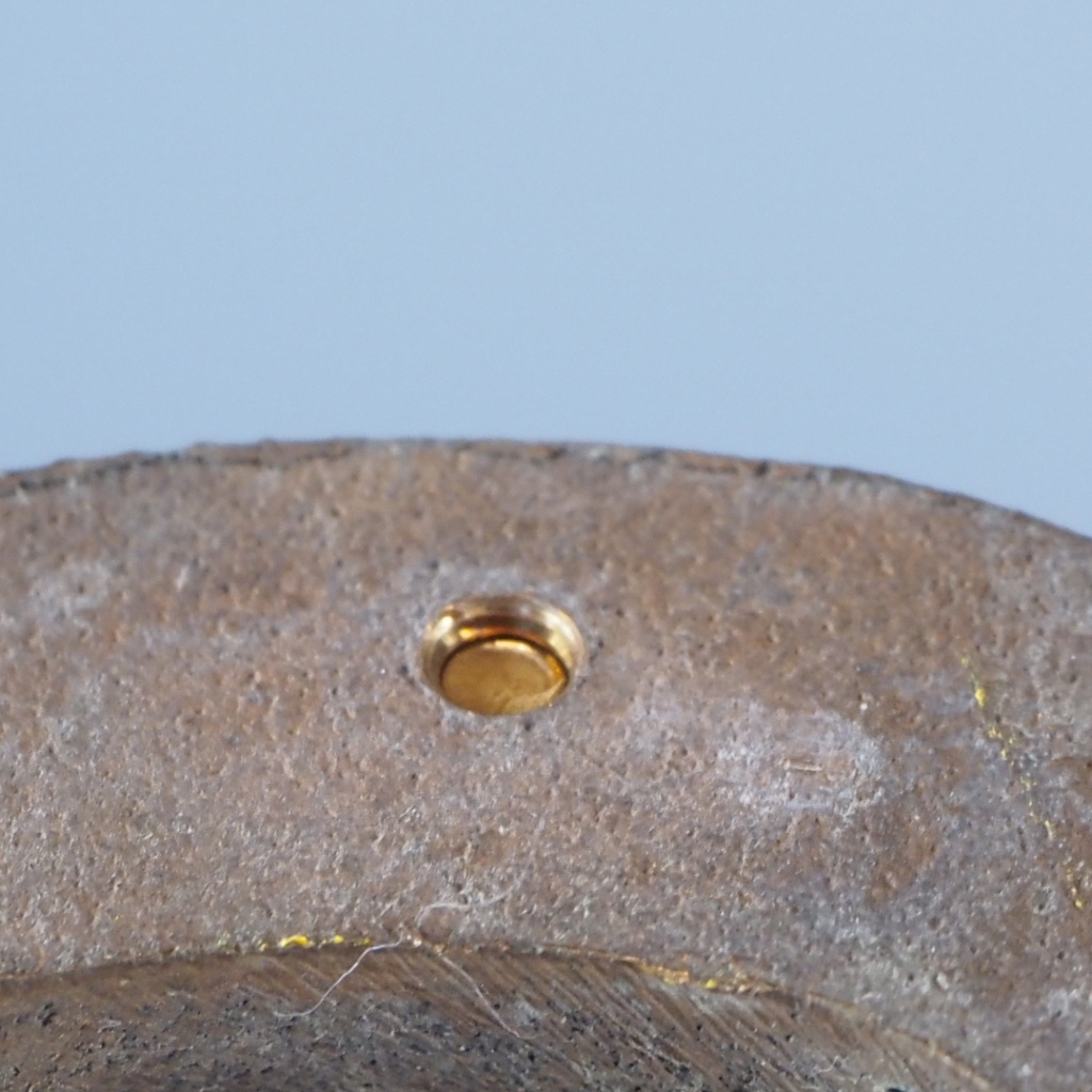 Letter in solid bronze by Jules Wabbes (ca. 1970) - t