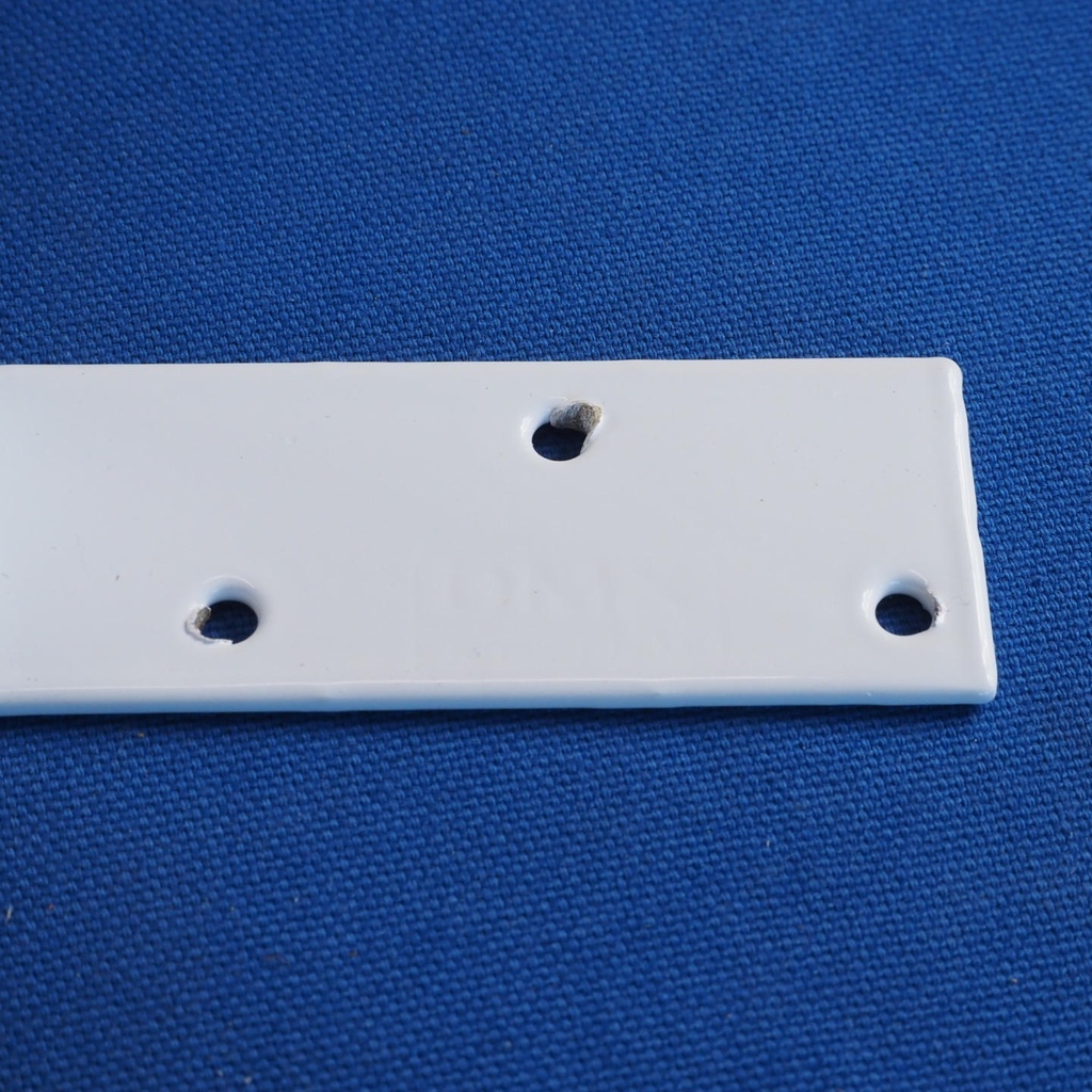 Angle bracket in white lacquered steel by Domax (8 x 4 cm)