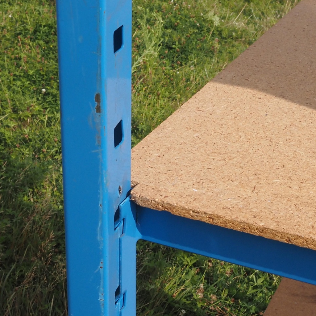 Shelf in epoxy coated steel (200 x 106 x 80 cm)