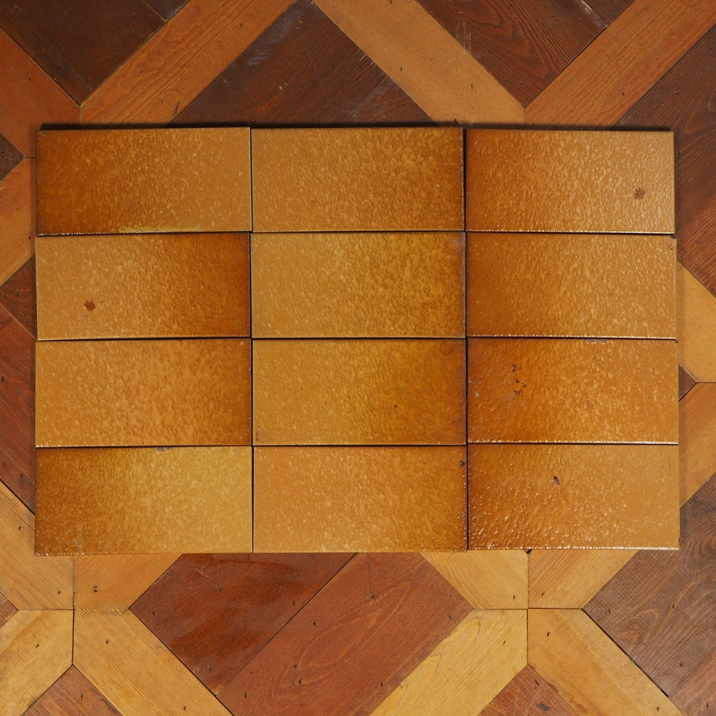 Textured yellow-brown wall tiles 'Ceramiche Faro' - Sold per tile