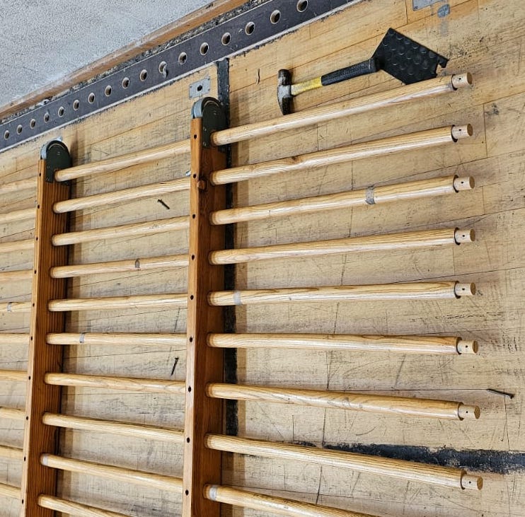 Gymnastic ladder in solid wood (H. 285 x L. 340 cm)