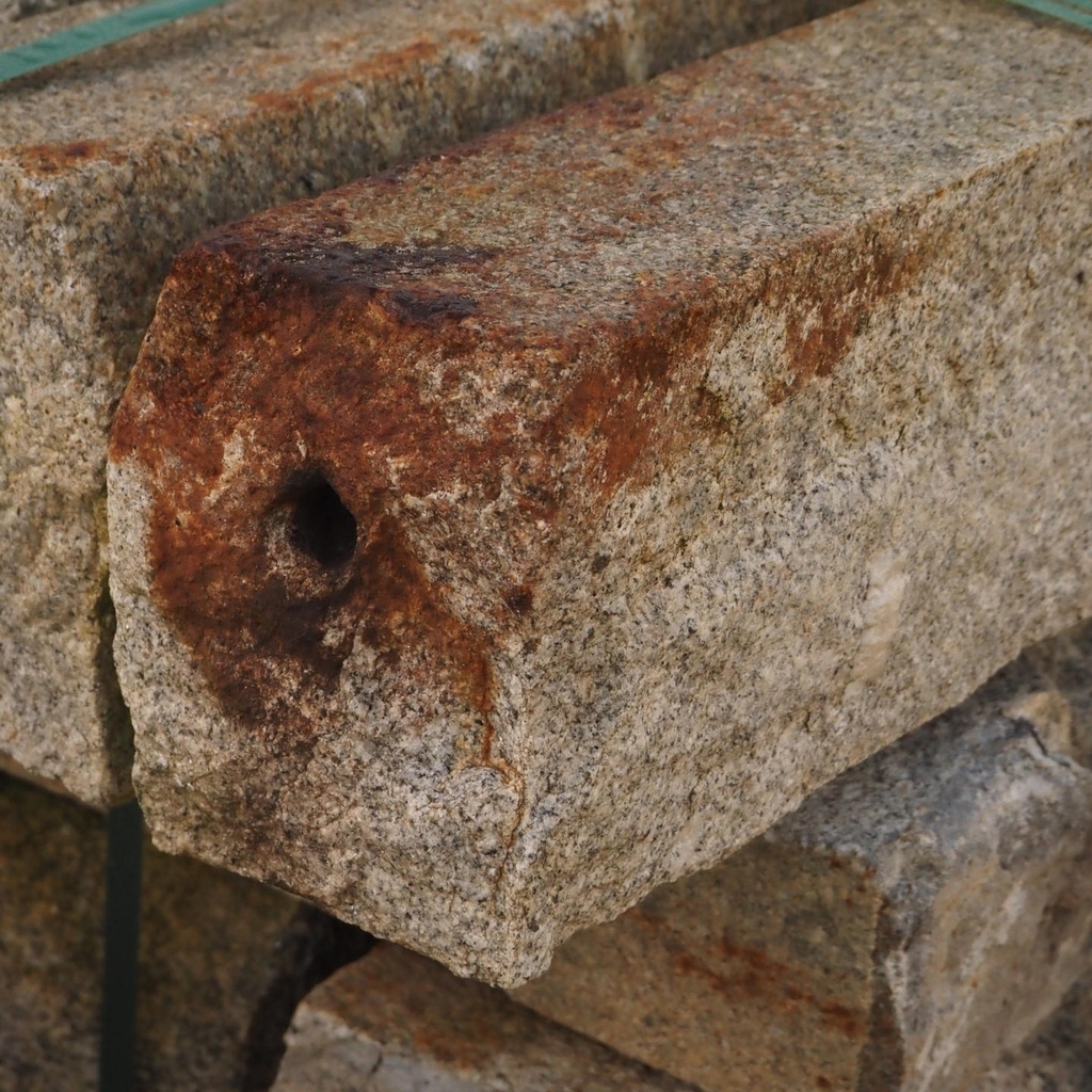 Granite curbstones - Only available in our physical shop