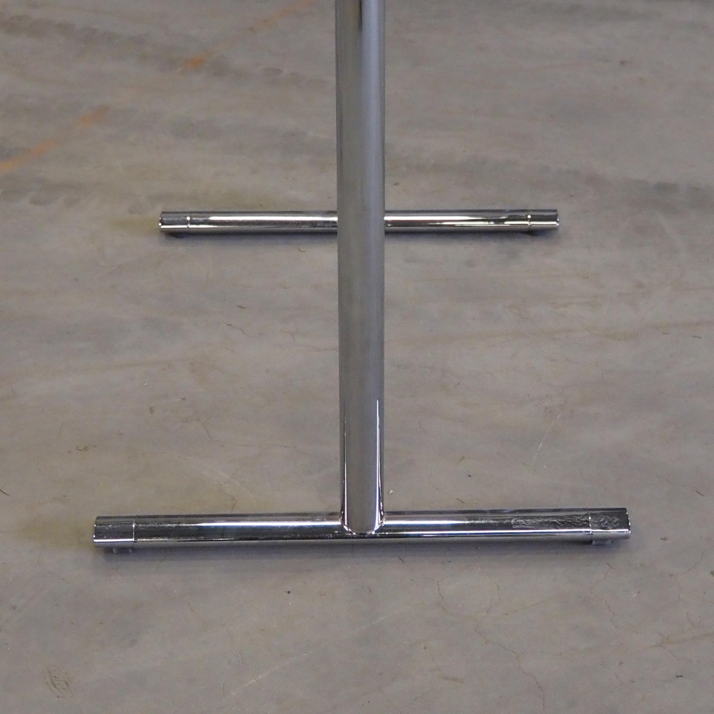 Folding table structure in chromed steel legs by Howe (150 x 75 cm)