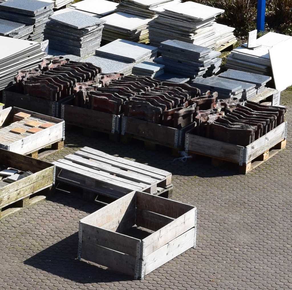 Wall coping tiles - Only available in our physical shop