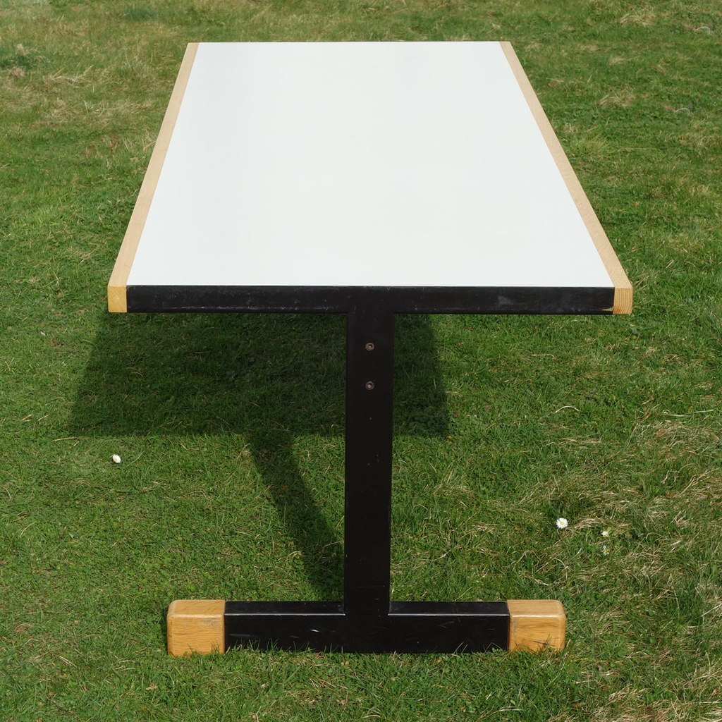 Table by Christophe Gevers (L. 205 cm)