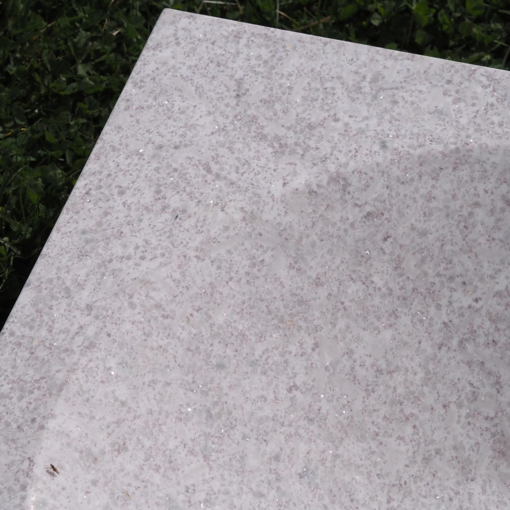 Square basin in natural stone (L/W. 44 cm) - White