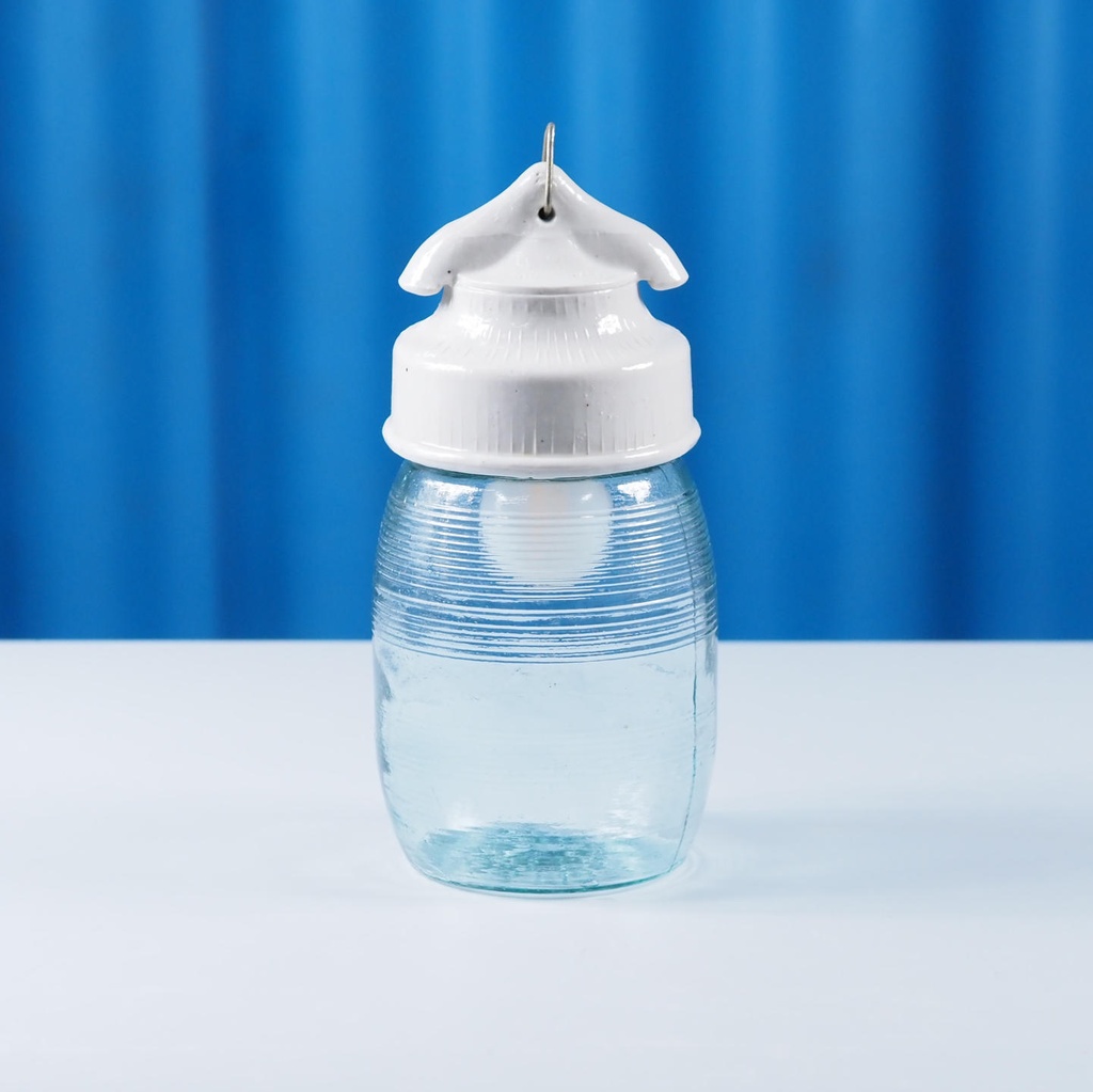 Outdoor industrial lantern with porcelain base and ribbed glass