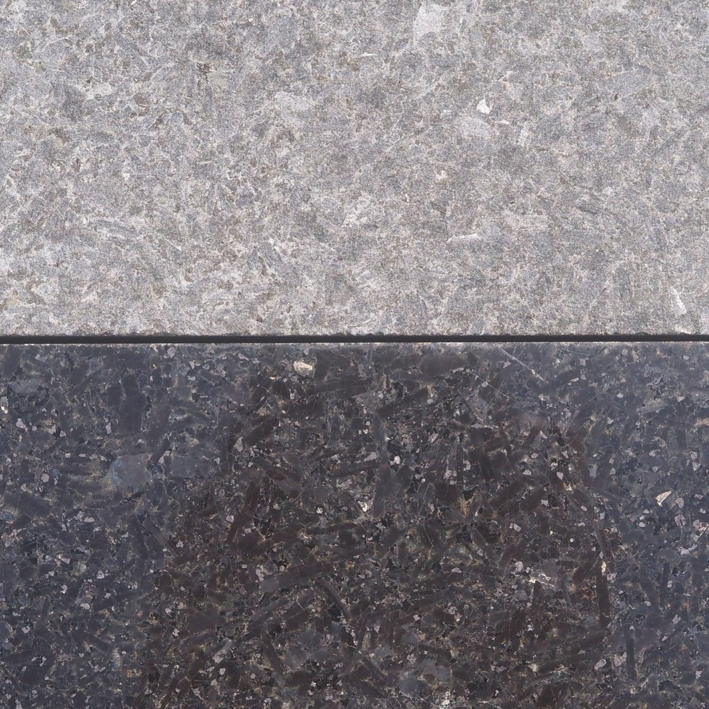 Black granite slabs (various sizes) - Sold per m2 - Only in our physical shop