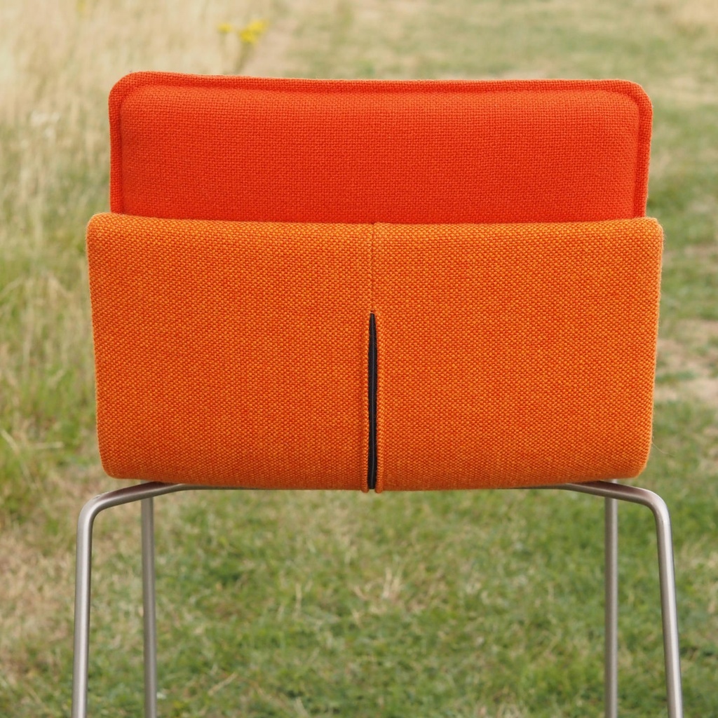 Stackable high chair by Gispen
