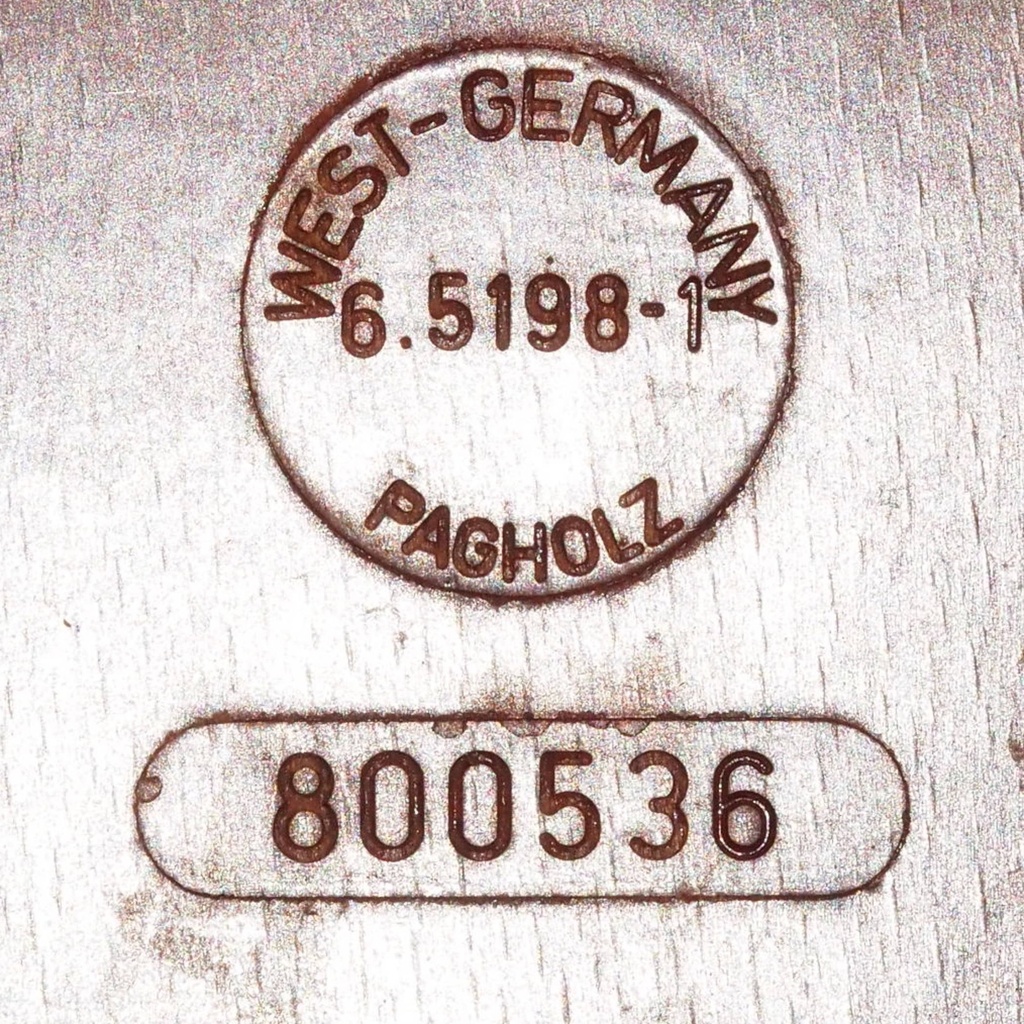 Stackable kids chair in pagwood by Thur-op-Seat (Pagholz)