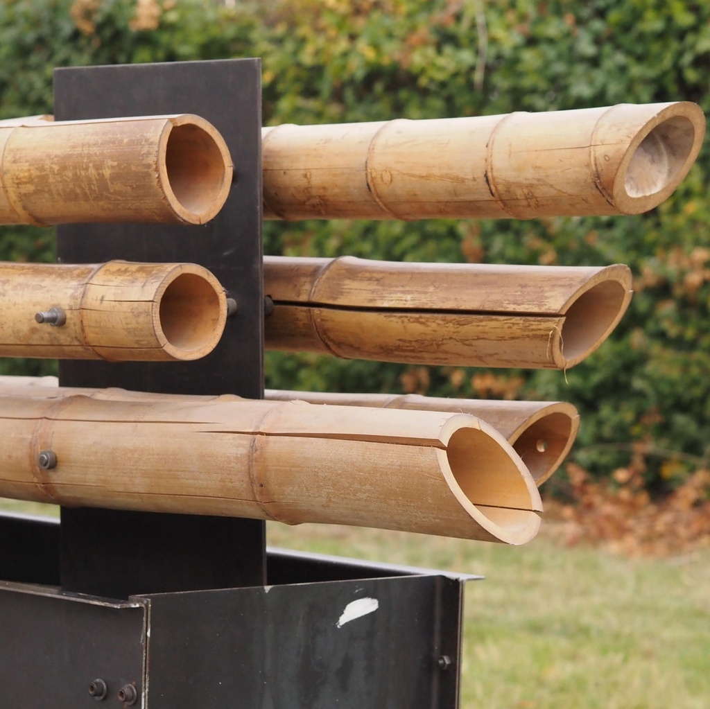 Partition in steel with decorative element 'Horizontal Bamboo' by Christophe Gevers from the Générale de Banque