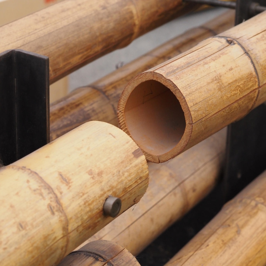 Partition in steel with decorative element 'Horizontal Bamboo' by Christophe Gevers from the Générale de Banque