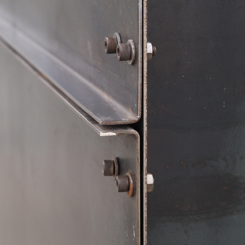 Partition in steel with decorative element 'Horizontal Bamboo' by Christophe Gevers from the Générale de Banque