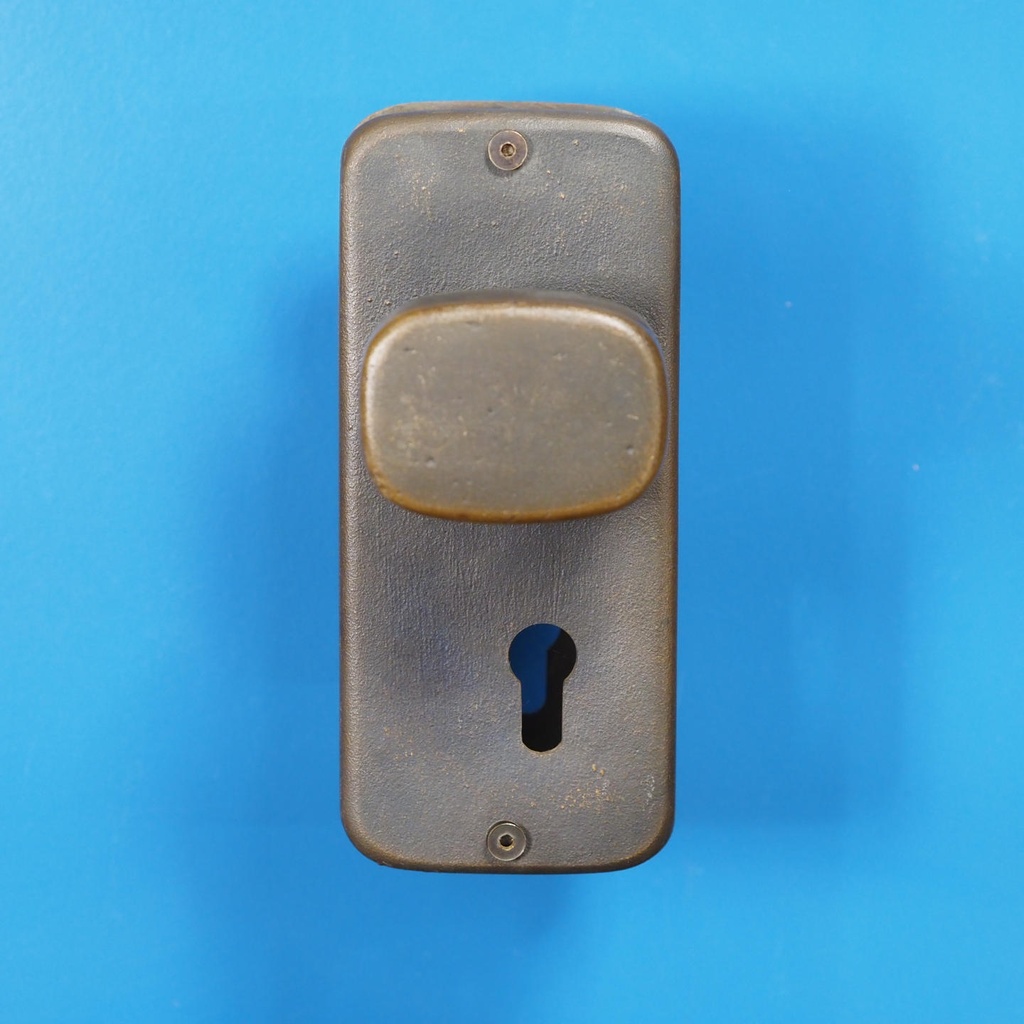 Double door handle with keyhole in sand-cast bronze by Jules Wabbes from the Générale de Banque - Swivel (Right or Left)
