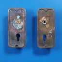 Single door handle with key and fixing holes in sand-cast bronze by Jules Wabbes from the Générale de Banque - Fixed (Right or Left)