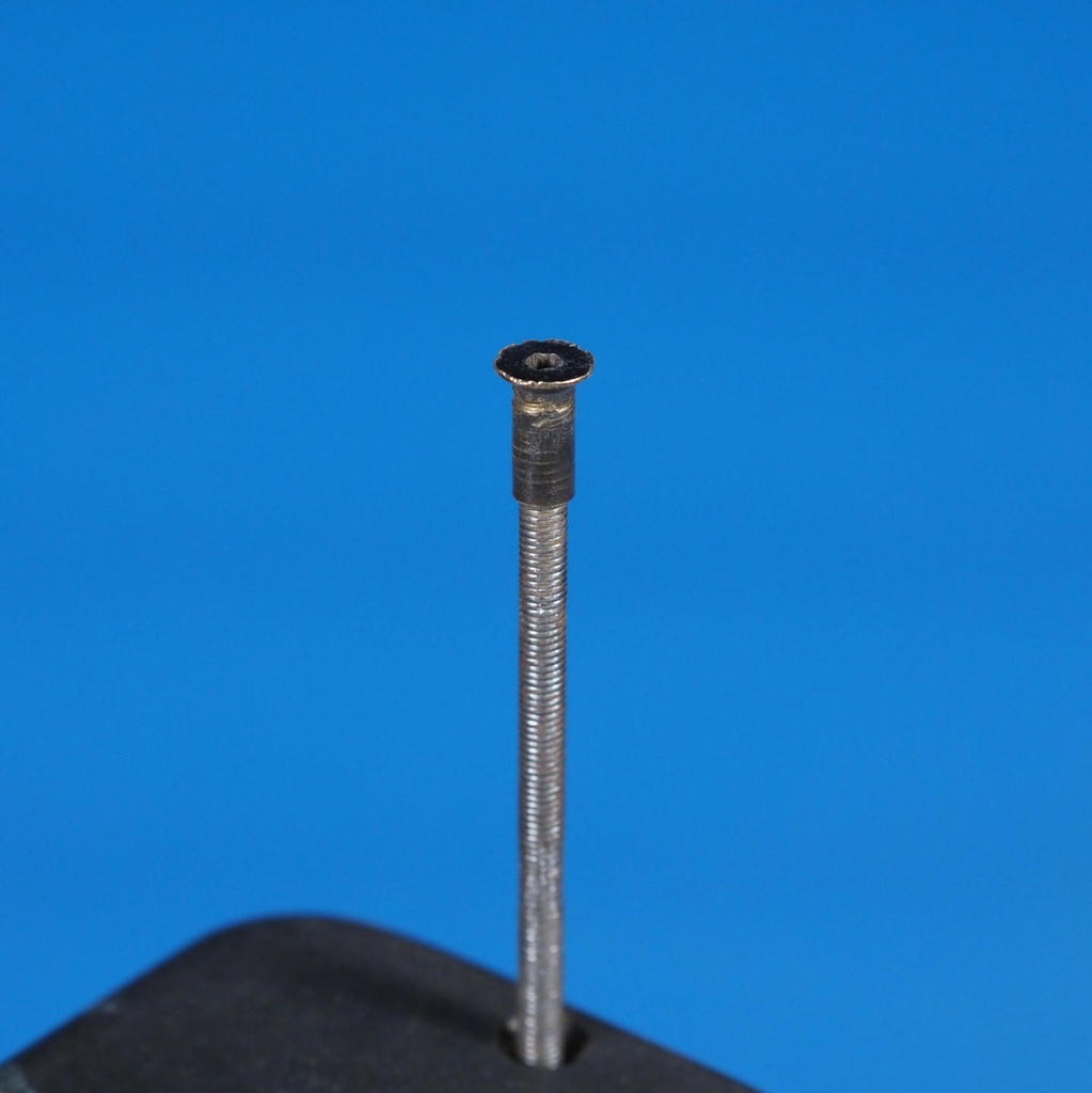 Double handle plate with keyhole in sand-cast bronze by Jules Wabbes from the Générale de Banque - Hole on both sides (Right)