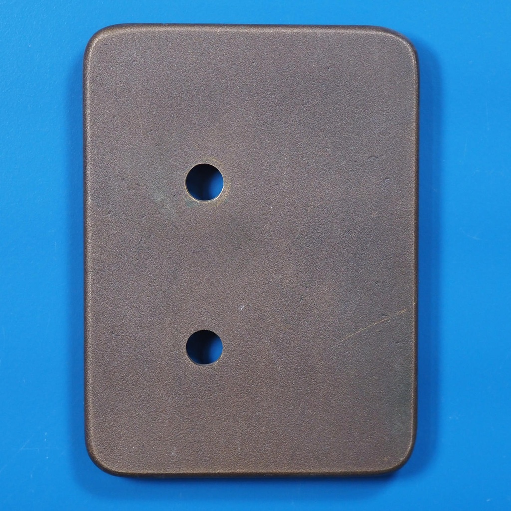 Single handle plate with keyhole in sand-cast bronze by Jules Wabbes from the Générale de Banque (Right)