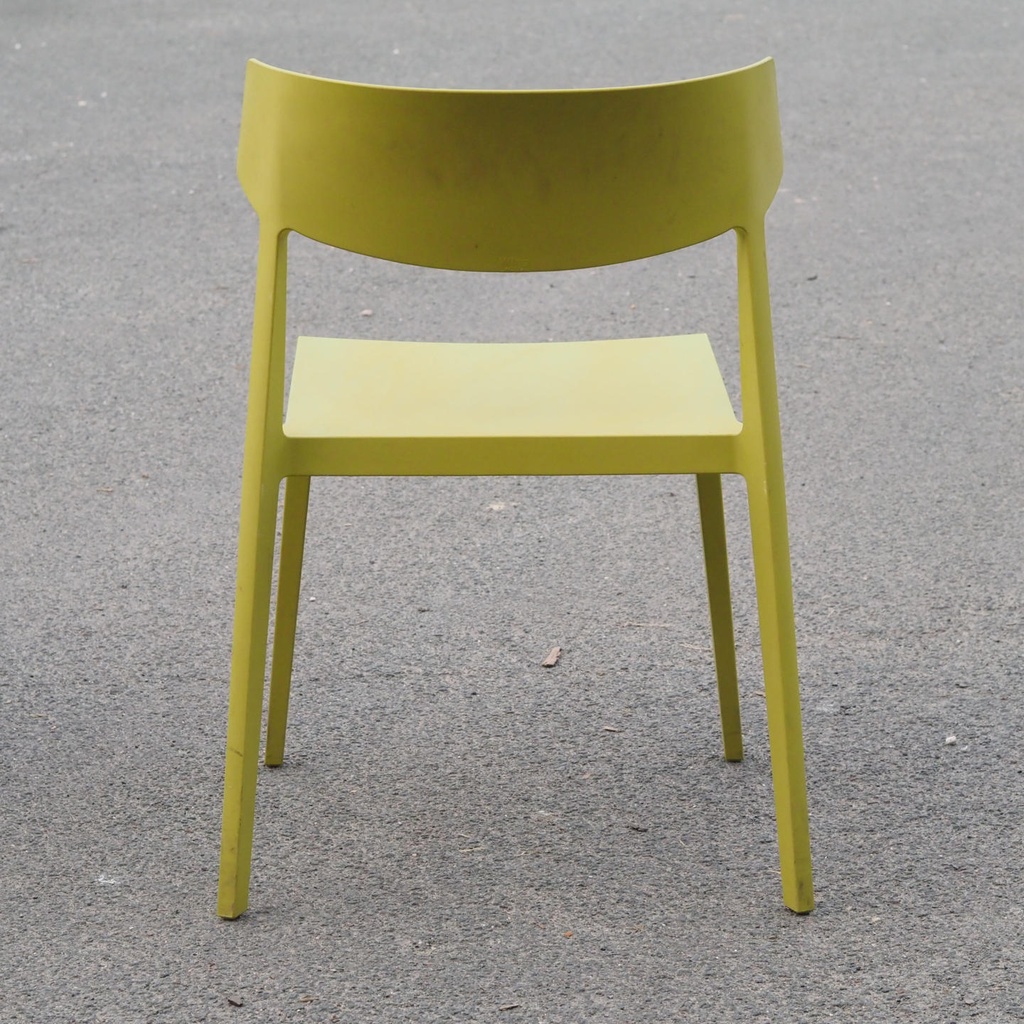 Stackable chair 'Wing' by Ramos & Bassols for Actiu