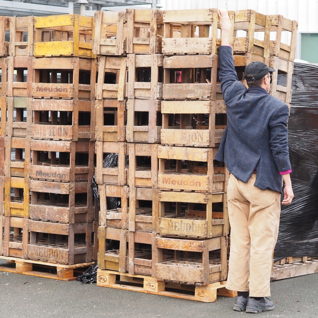 Wooden crate 'Meudon' from Brasseries de la Marine (ca. 1960)