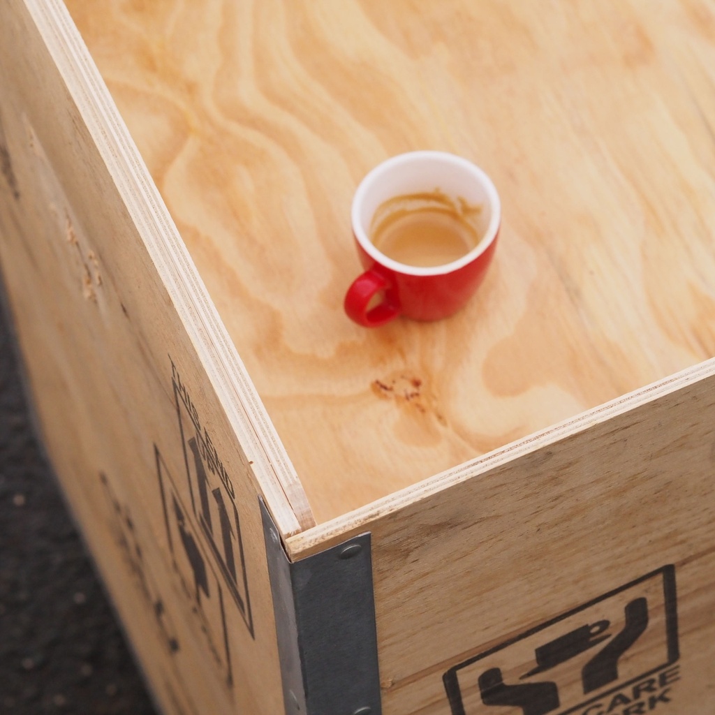 Wooden crate (50 x 40 cm)