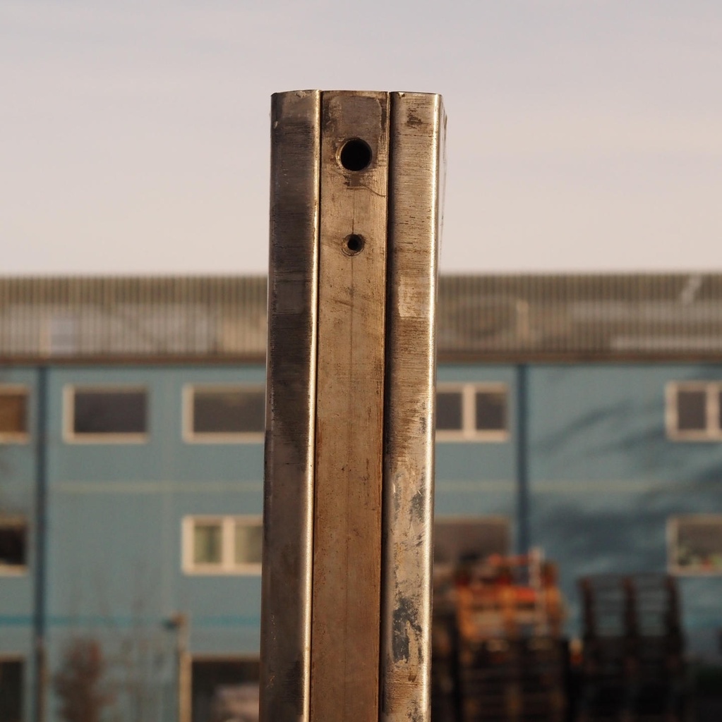 Glass door in stainless steel and bronze from the main entrance of the Générale de Banque(H. 235,5 x 108 cm)
