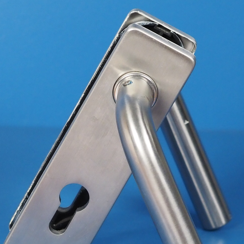 Door handle in brushed stainless steel with key plate (with or without keyhole)