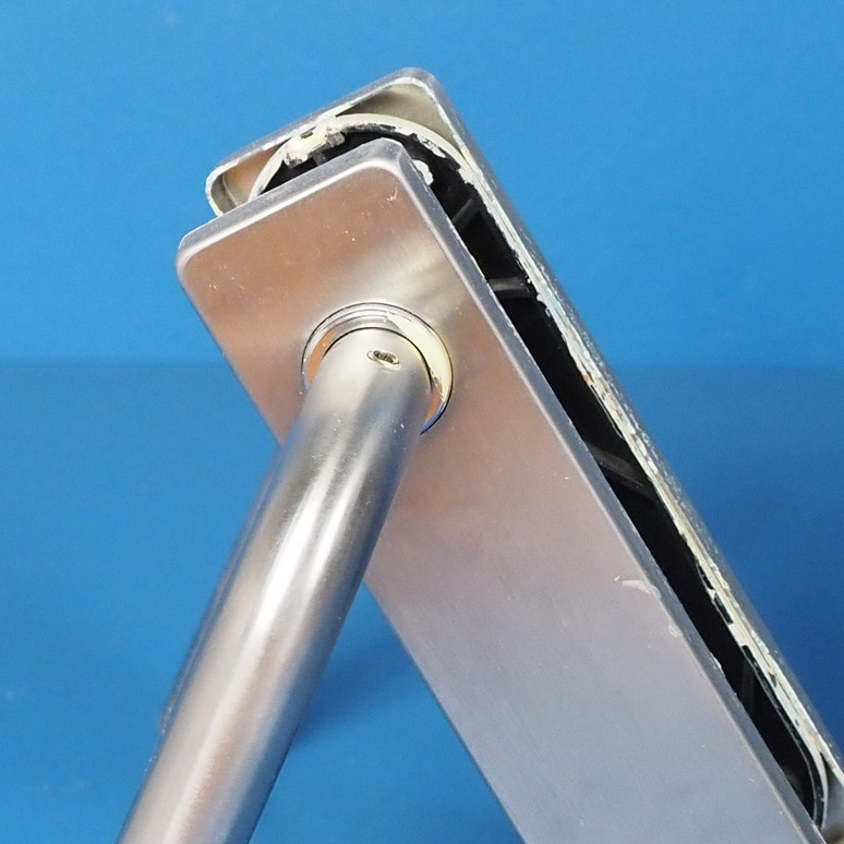 Door handle in brushed stainless steel with key plate (with or without keyhole)