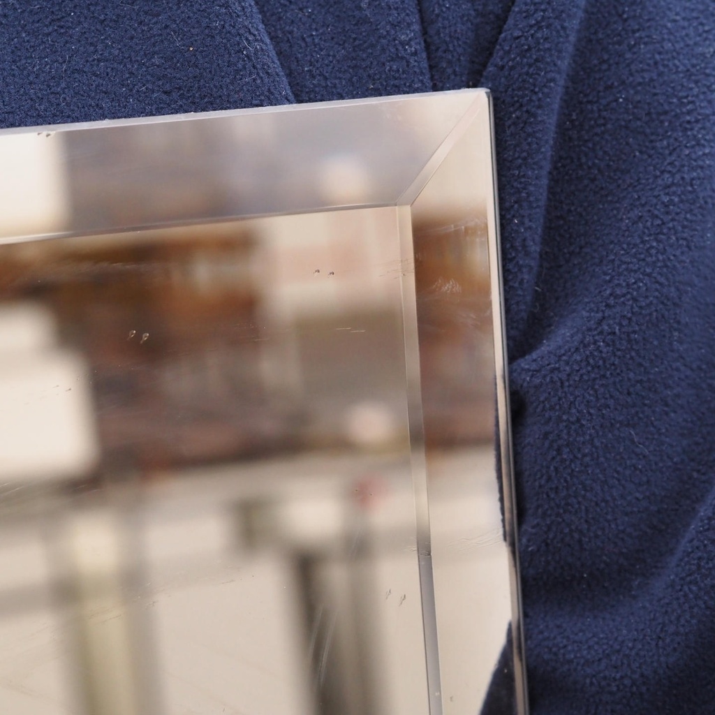 Bevelled mirror with wooden frame (170 x 100 cm)