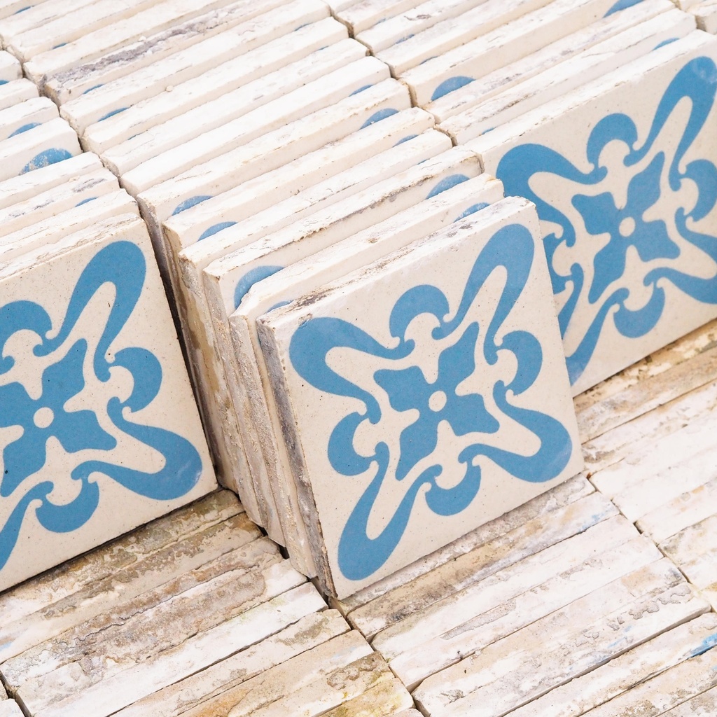 Ceramic tile by Saint Ghislain (14,3 x 14,3 cm) - Sold per tile