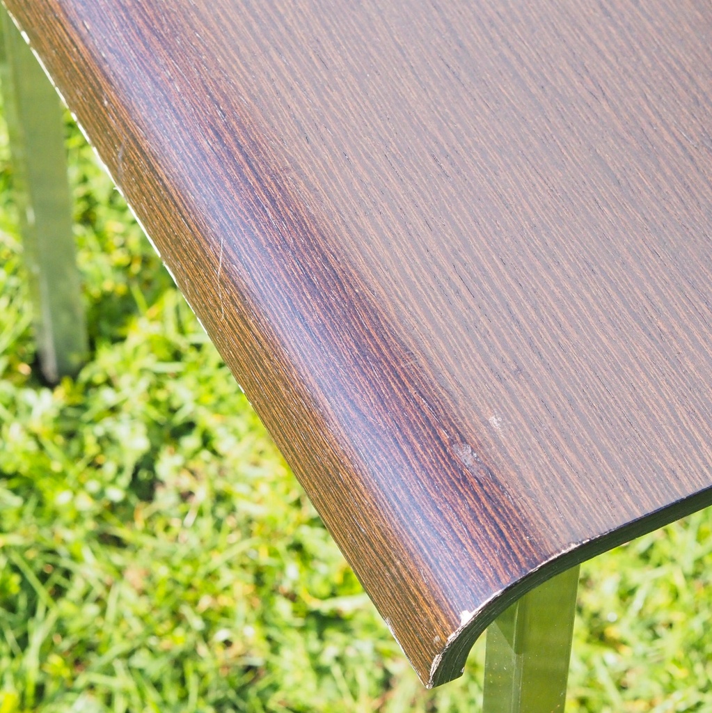 Stackable chair in Pagwood by Thur-op-seat