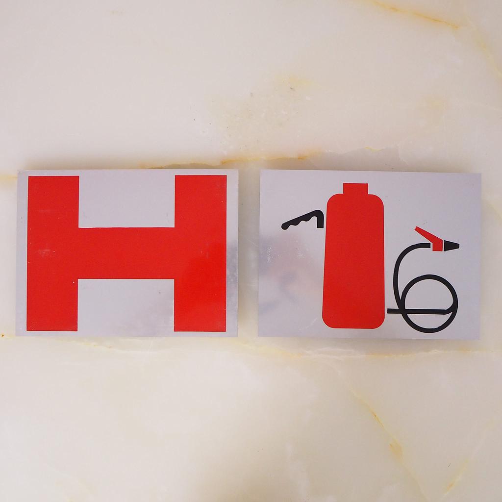 Pair of signage in aluminium from the Générale de Banque