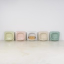 Small recessed sponge holder in porcelain (ca. 1970)