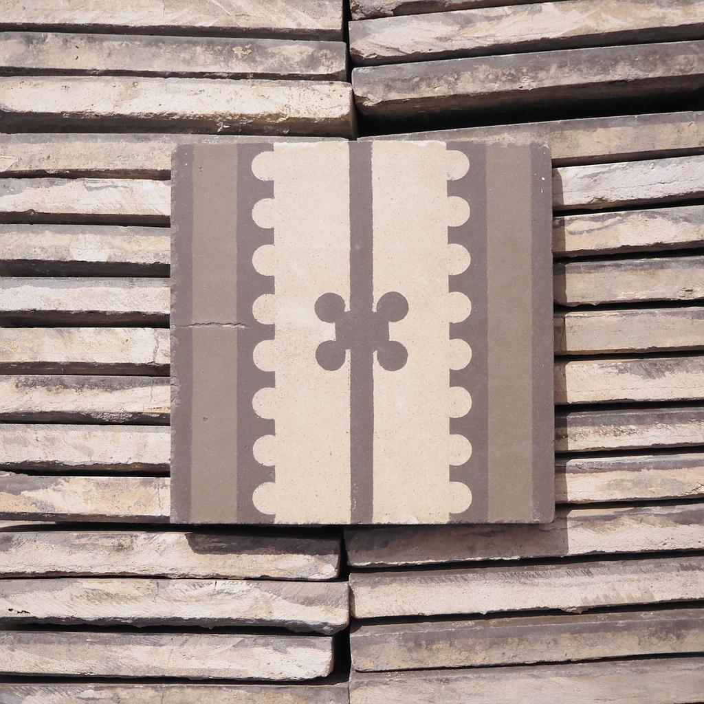 Ceramic tile by 'Boch Freres Maubeuge' - Only available in our physical shop
