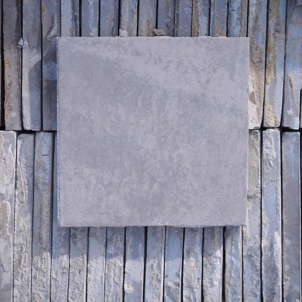 Ceramic tiles by Welkenraedt from the Borgerstein building (15 x 15 cm) - Grey