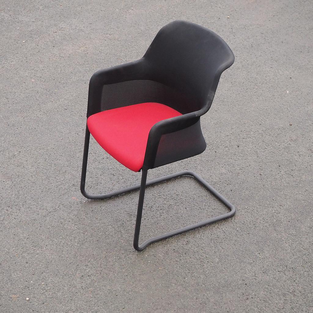 Stackable armchair '434' by Greutmann Bolzern for Giroflex in mesh fabric