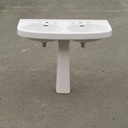 Double pedestal bathroom sink in glazed porcelain by Sphinx