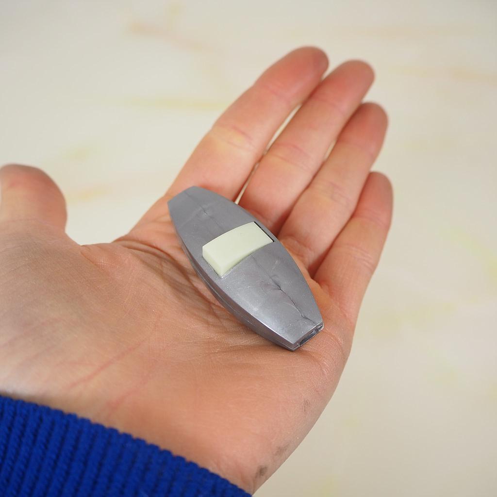 [998LIG602SIL] Power Switch with glow in the dark button (silver)