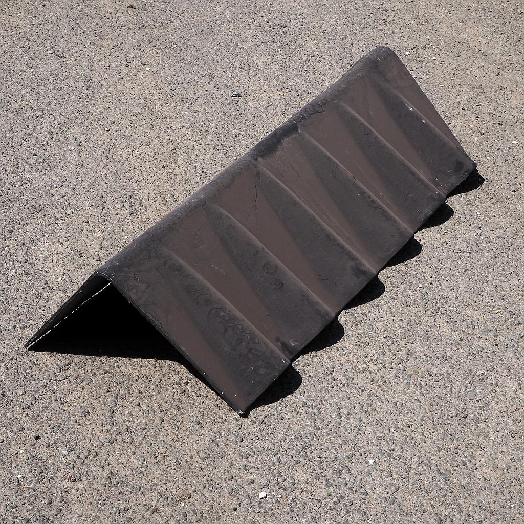 [999WAL0025] Batch of roofing tiles 'Carbon' in fibre cement (16 pc.)