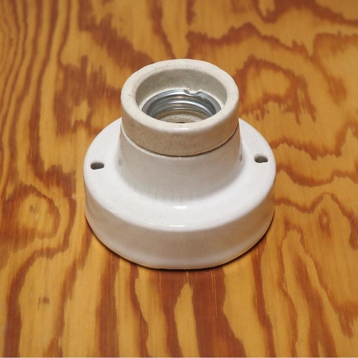 [999LIG1286] Wall/Ceiling mounted porcelain socket (E27) (New)