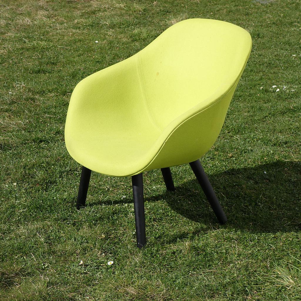 [968FUR011] Lounge chair 'AAL 82' by Hee Welling for HAY - Bright green