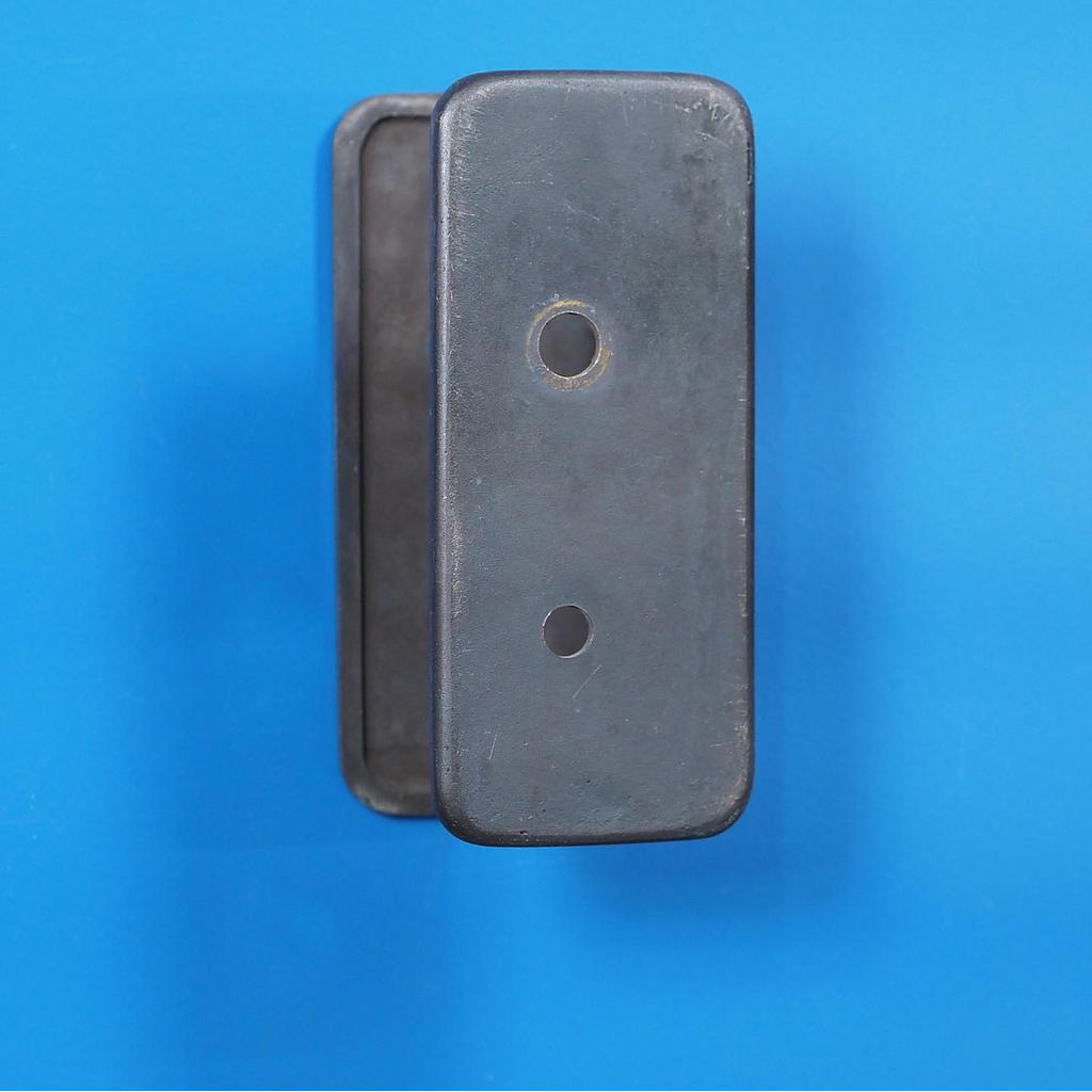 [005HAR242] Double handle plate with keyhole in sand-cast bronze by Jules Wabbes from the Générale de Banque - Hole on both sides (Right)