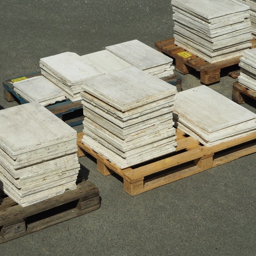 [999CLA913] Reclaimed travertine slabs (various sizes) - Sold per m2 only in our physical shop