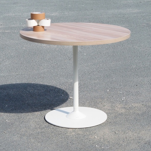 [968FUR38001] Round table in light oak laminated particle board (ø 90 cm)